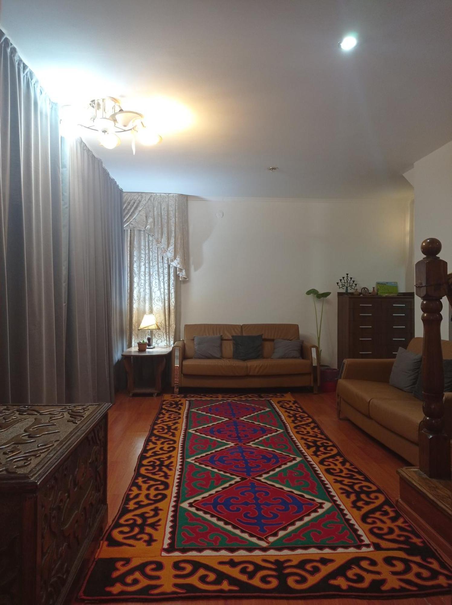 Kgb Home Hostel Bishkek Bagian luar foto