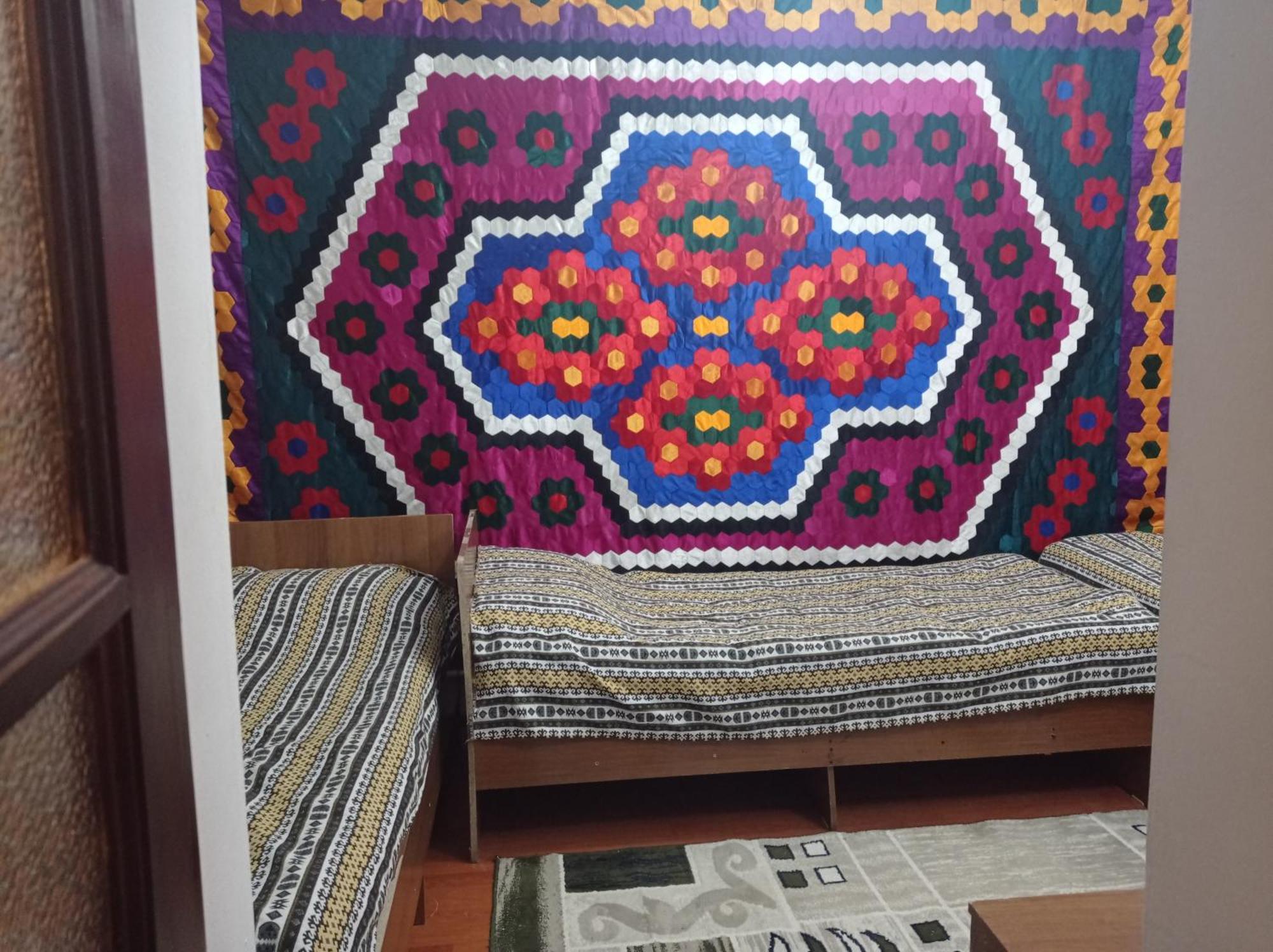 Kgb Home Hostel Bishkek Bagian luar foto